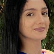 Hola! Me llamo Sandra, tengo 20 años y voy a empezar la carrera de Psicología. Estudios: Bachillerato, CFGS Marketing y Publicidad